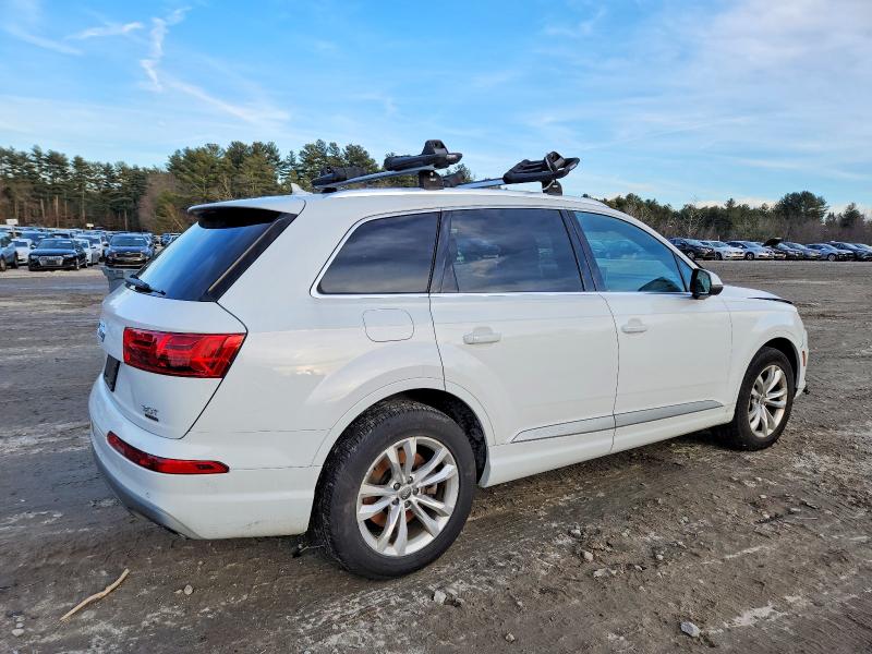 Photo 3 from auction – 2018 AUDI Q7 PREMIUM with VIN WA1LAAF73JD043210
