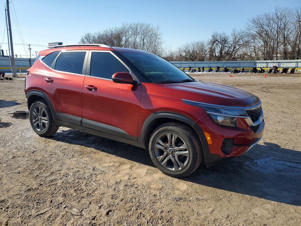 Photo 4 from auction – 2021 KIA SELTOS with VIN KNDEU2AA8M7197123