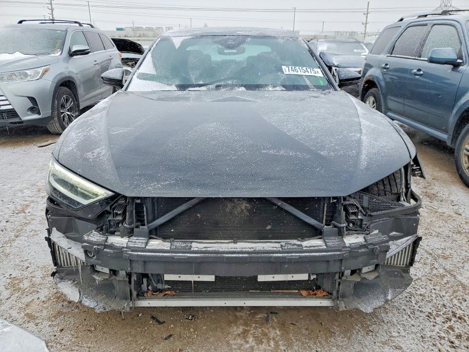 Photo 5 from auction – 2020 AUDI A8 L with VIN WAU8EAF8XLN012765