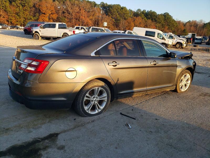 Photo 3 from auction – 2018 FORD TAURUS with VIN 1FAHP2D83JG142075