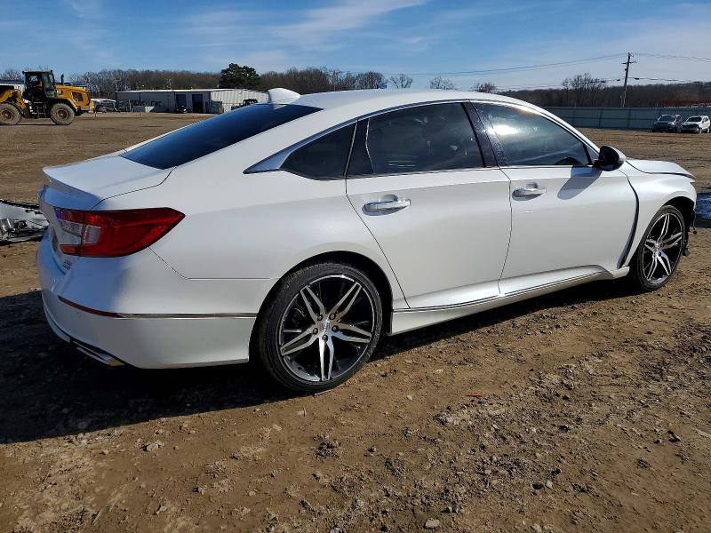 Photo 3 from auction – 2022 HONDA ACCORD with VIN 1HGCV2F95NA007836
