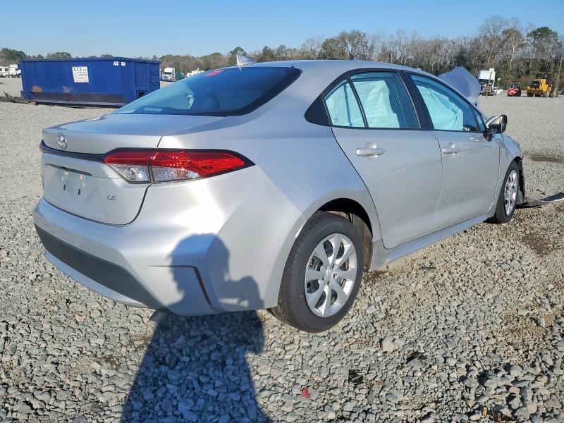 Photo 3 from auction – 2021 TOYOTA COROLLA LE with VIN 5YFEPMAE7MP221416