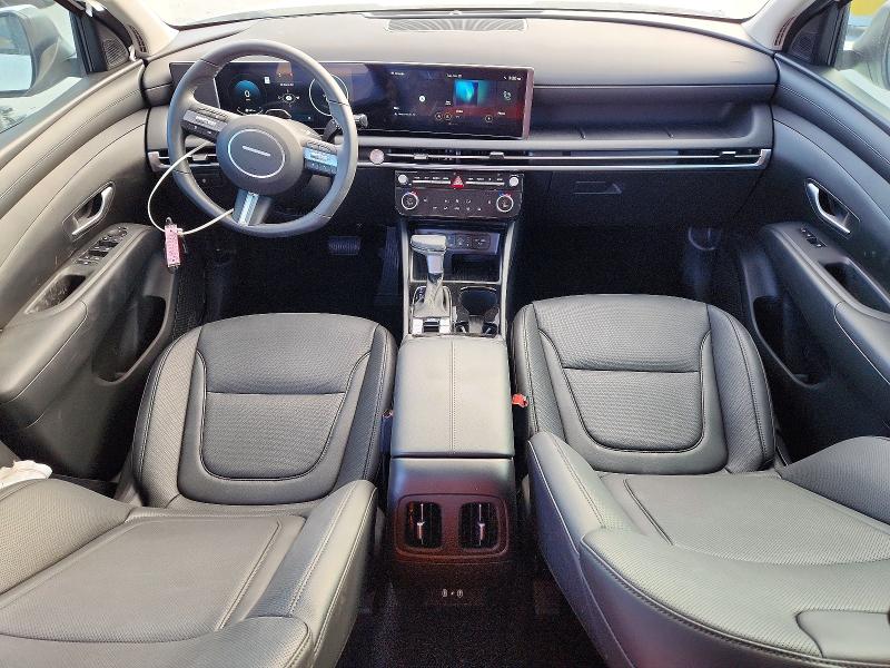 Photo 8 from auction – 2025 HYUNDAI TUCSON with VIN 3KMJC3DE8SE023889