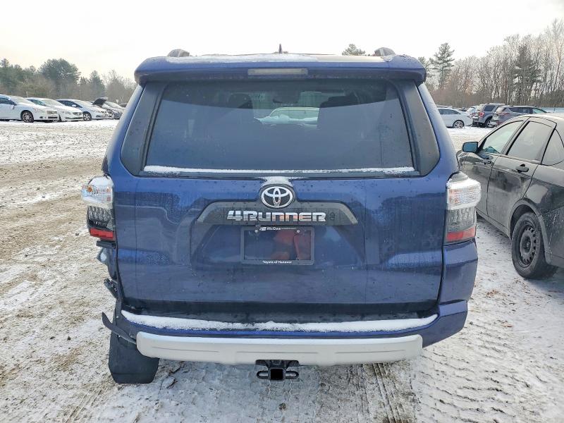 Photo 6 from auction – 2023 TOYOTA 4RUNNER SE with VIN JTERU5JR9P6091679