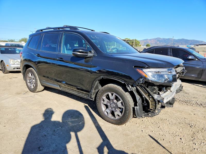 Photo 4 from auction – 2023 HONDA PASSPORT T with VIN 5FNYF8H69PB013737