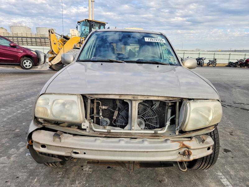 Photo 5 from auction – 2002 SUZUKI XL7 PLUS with VIN JS3TY92VX24109002