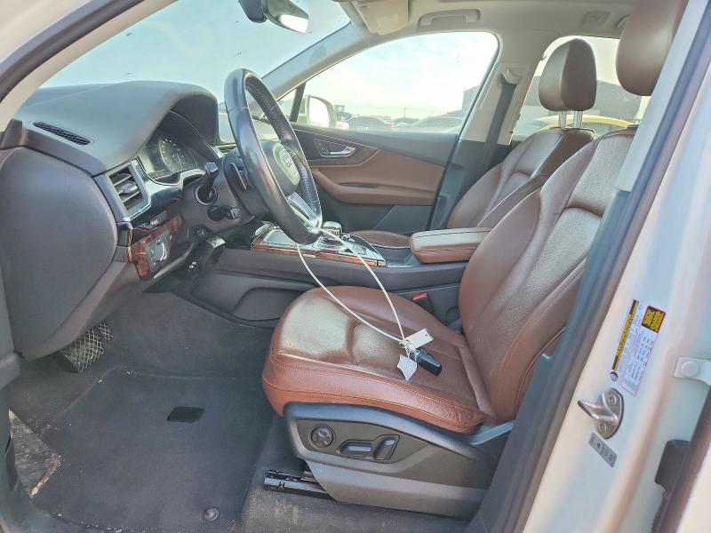 Photo 7 from auction – 2018 AUDI Q7 with VIN WA1LAAF71JD042556