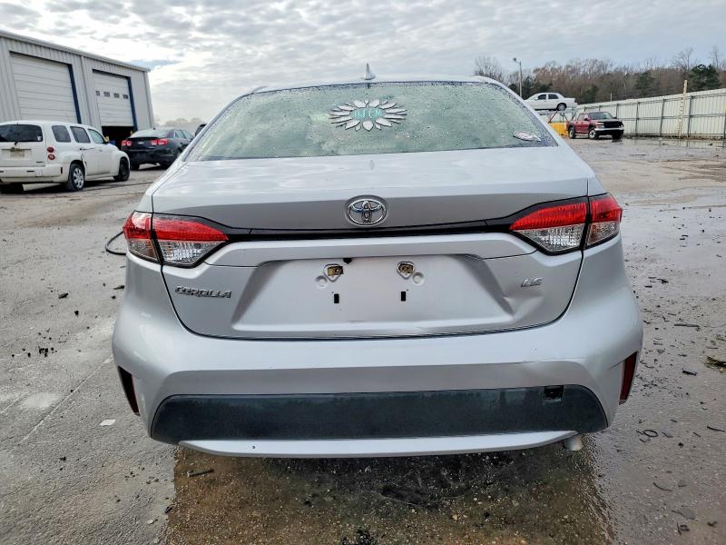 Photo 6 from auction – 2020 TOYOTA COROLLA LE with VIN JTDEPRAE1LJ041607
