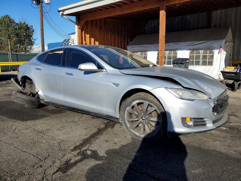 Photo 4 from auction – 2013 TESLA MODEL S with VIN 5YJSA1CP6DFP23587