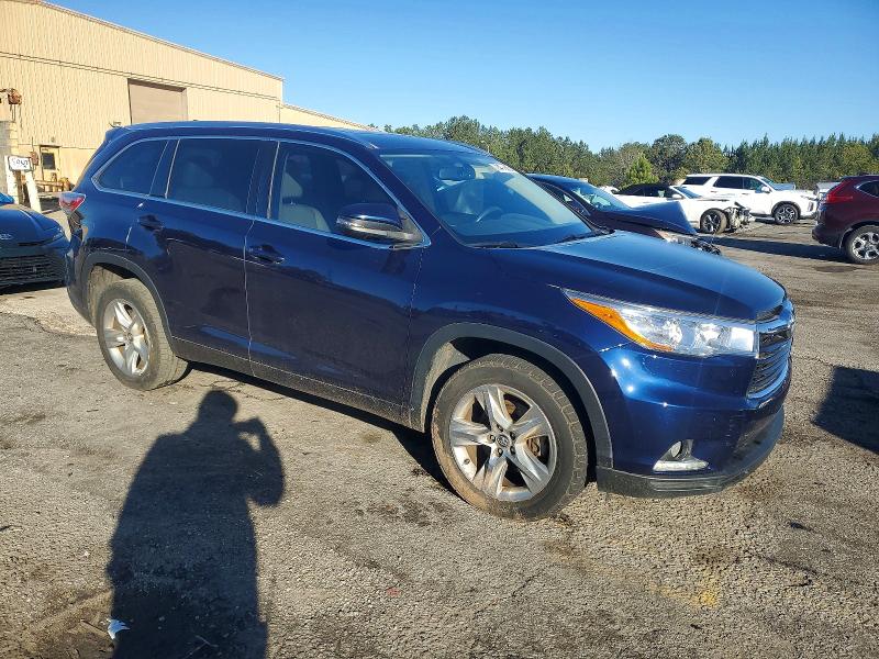 Photo 4 from auction – 2016 TOYOTA HIGHLANDER with VIN 5TDYKRFH6GS162480