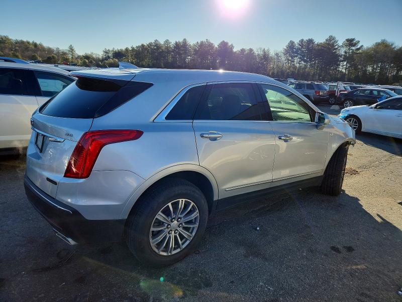Photo 3 from auction – 2019 CADILLAC XT5 LUXURY with VIN 1GYKNDRS7KZ295743