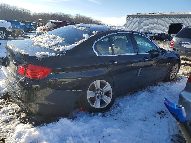 Photo 3 from auction – 2013 BMW 528 XI with VIN WBAXH5C58DD111080