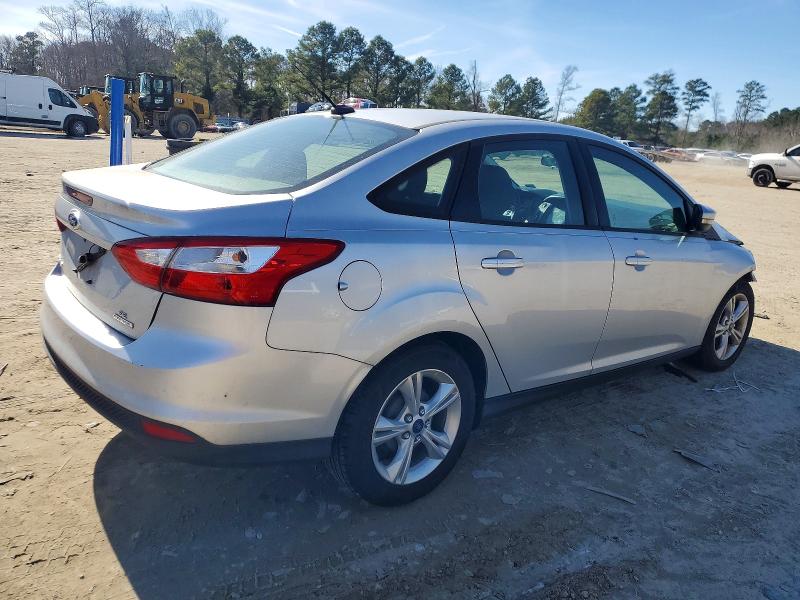 Photo 3 from auction – 2013 FORD FOCUS SE with VIN 1FADP3F22DL317120