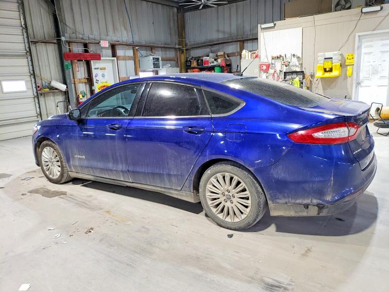 Photo 2 from auction – 2016 FORD FUSION with VIN 3FA6P0UU0GR387118