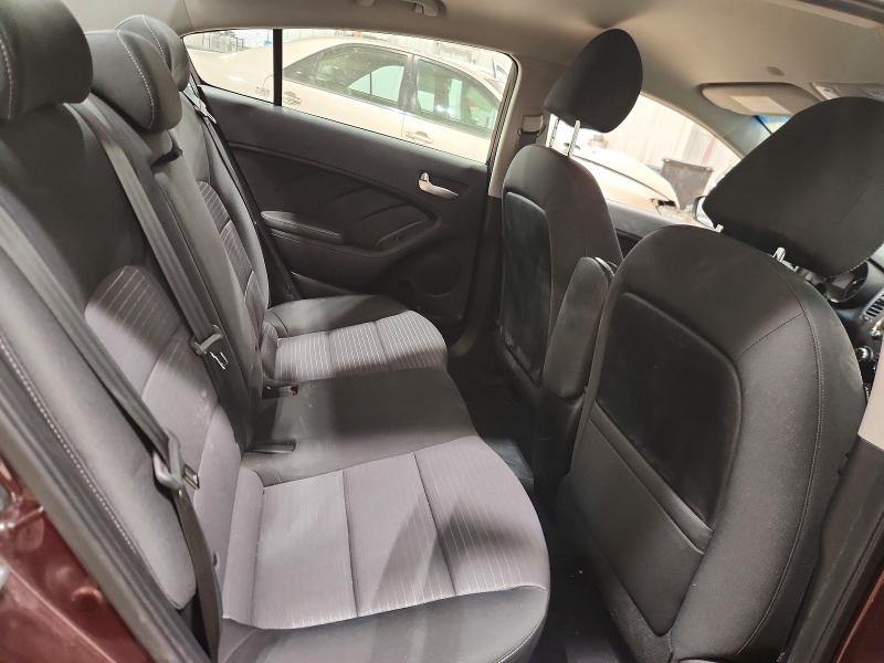 Photo 10 from auction – 2017 KIA FORTE LX with VIN 3KPFL4A75HE151486