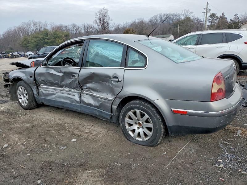 Photo 2 from auction – 2001 VOLKSWAGEN PASSAT GLS with VIN WVWPD63B21P138344