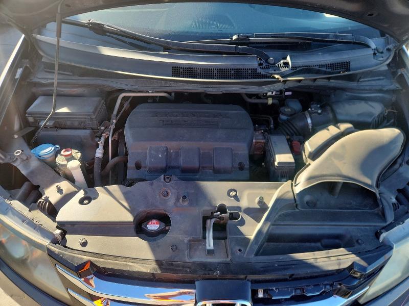 Photo 12 from auction – 2016 HONDA ODYSSEY with VIN 5FNRL5H90GB022879