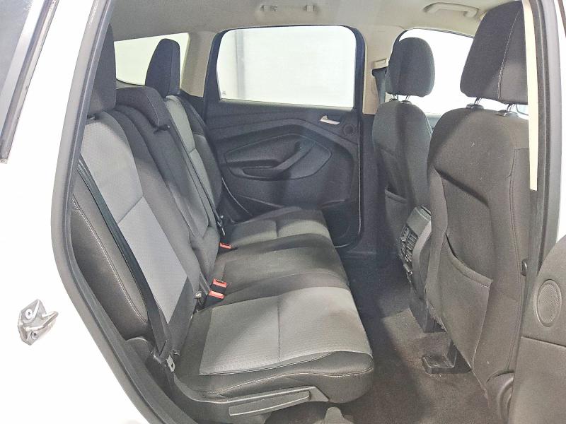 Photo 11 from auction – 2017 FORD ESCAPE SE with VIN 1FMCU9GD1HUB93953