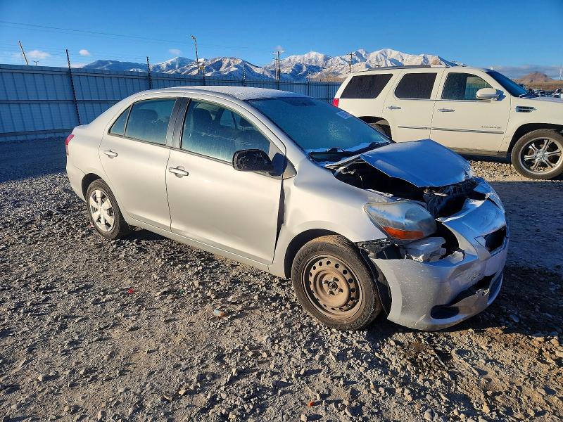 Photo 4 from auction – 2010 TOYOTA YARIS with VIN JTDBT4K34A1366554