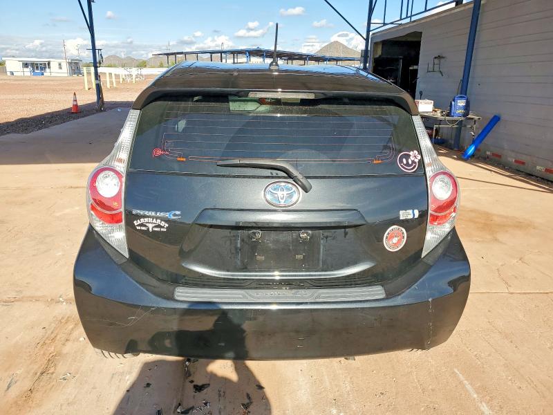 Photo 6 from auction – 2013 TOYOTA PRIUS C with VIN JTDKDTB35D1551837