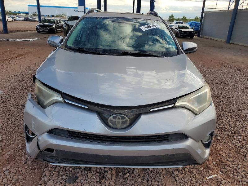 Photo 5 from auction – 2017 TOYOTA RAV4 with VIN 2T3WFREV0HW369157