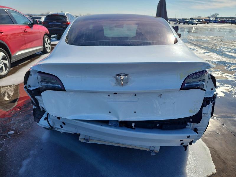 Photo 6 from auction – 2018 TESLA MODEL 3 with VIN 5YJ3E1EA6JF032654