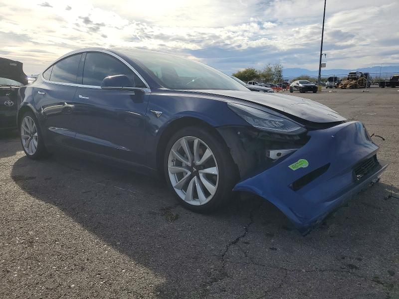 Photo 4 from auction – 2018 TESLA MODEL 3 with VIN 5YJ3E1EAXJF042460