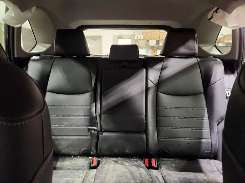 Photo 10 from auction – 2023 TOYOTA RAV4 with VIN 2T3R1RFV0PC342566