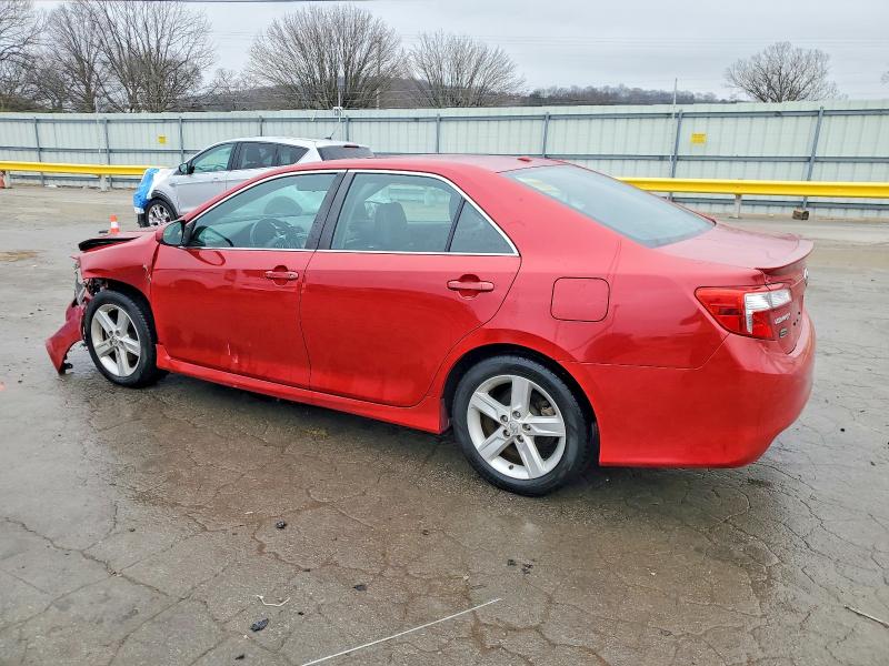 Photo 2 from auction – 2014 TOYOTA CAMRY L with VIN 4T1BF1FK9EU752944