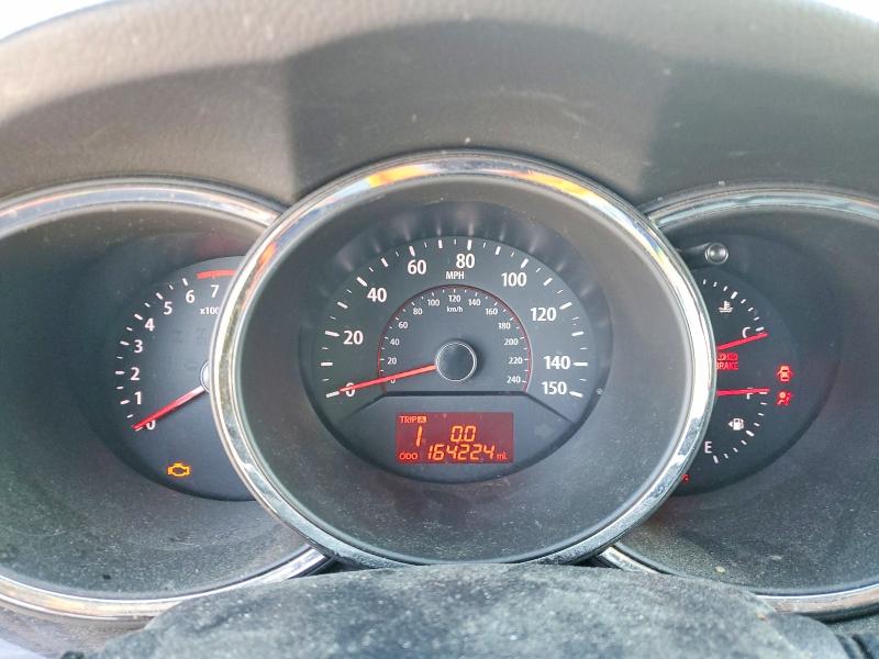 Photo 9 from auction – 2012 KIA SORENTO BA with VIN 5XYKT4A12CG220527