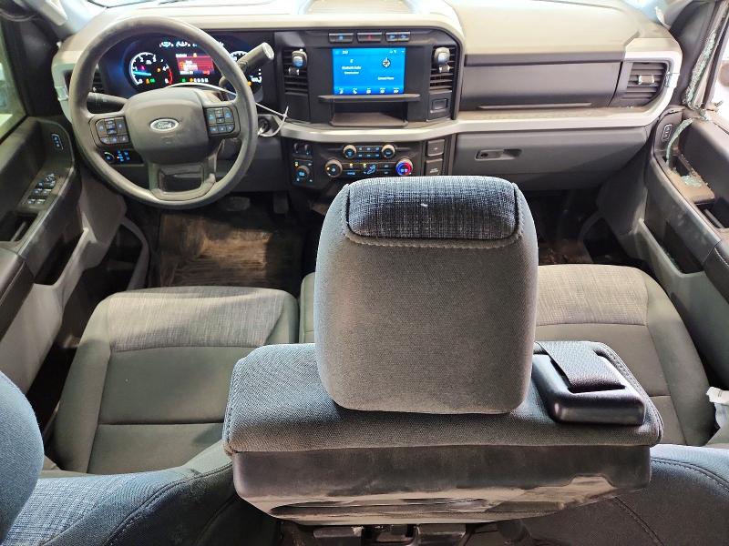 Photo 8 from auction – 2023 FORD F350 with VIN 1FT8W3BT9PEE14630