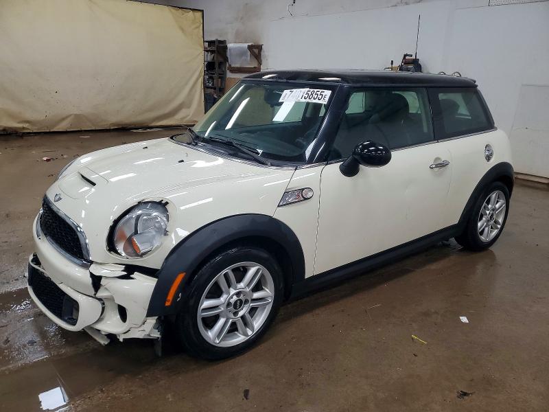 MINI COOPER S 2012 with VIN WMWSV3C54CTY19046 - Photo from auction