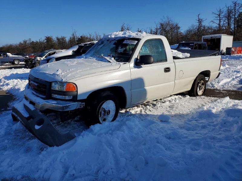 GMC NEW SIERRA 2004 with VIN 1GTEC14X94Z339903 - Photo from auction