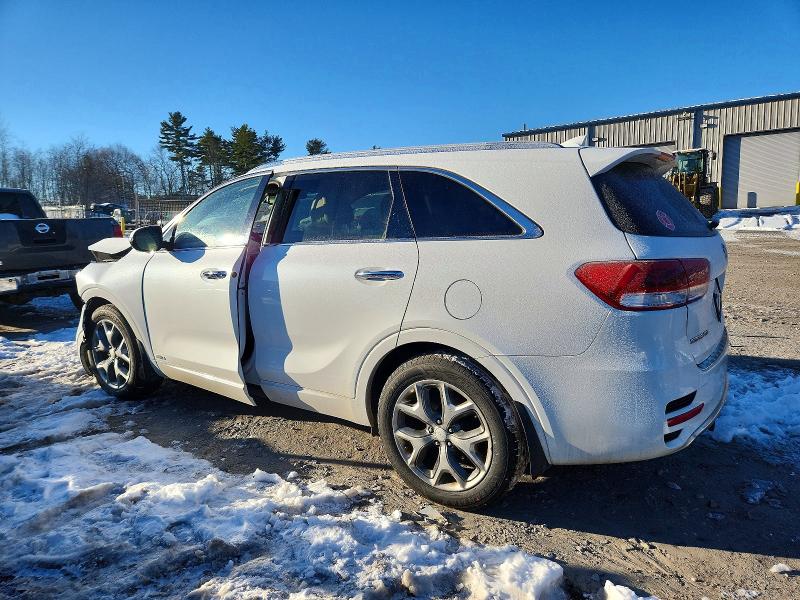 Photo 2 from auction – 2016 KIA SORENTO SX with VIN 5XYPKDA50GG102591