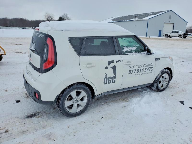 Photo 3 from auction – 2017 KIA SOUL with VIN KNDJN2A29H7470984