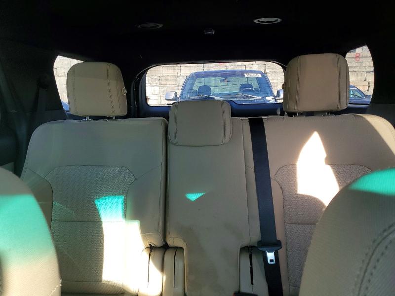 Photo 10 from auction – 2017 FORD EXPLORER with VIN 1FM5K7B86HGB38958