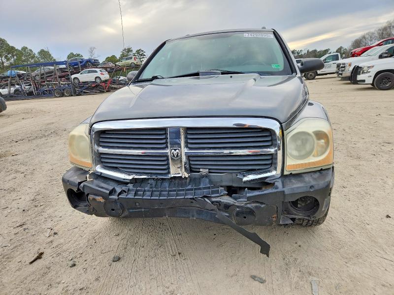 Photo 5 from auction – 2005 DODGE DURANGO with VIN 1D4HB38N65F600463