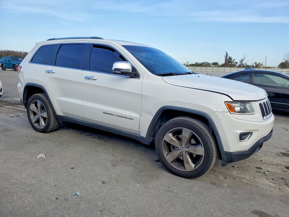 Photo 4 from auction – 2014 JEEP GRAND CHER with VIN 1C4RJFBGXEC326301