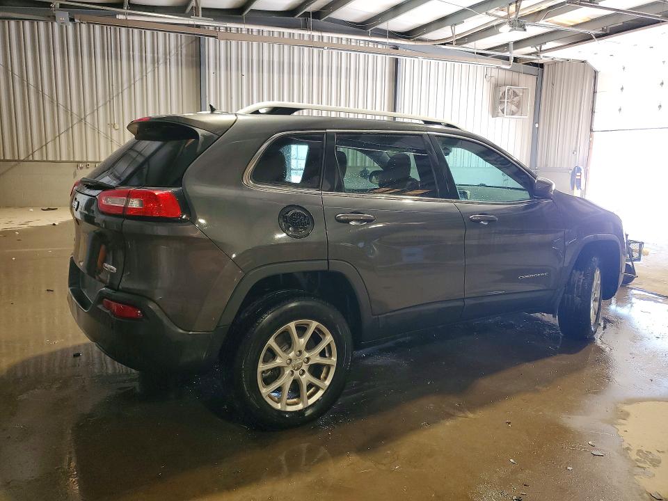 Photo 3 from auction – 2015 JEEP CHEROKEE L with VIN 1C4PJMCB4FW596025