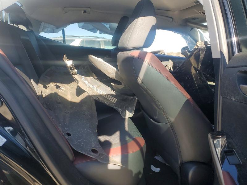 Photo 10 from auction – 2017 LEXUS IS 200T with VIN JTHBA1D2XH5044835