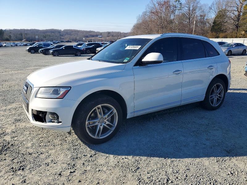 AUDI Q5 PREMIUM 2017 with VIN WA1C2AFP7HA075571 - Photo from auction