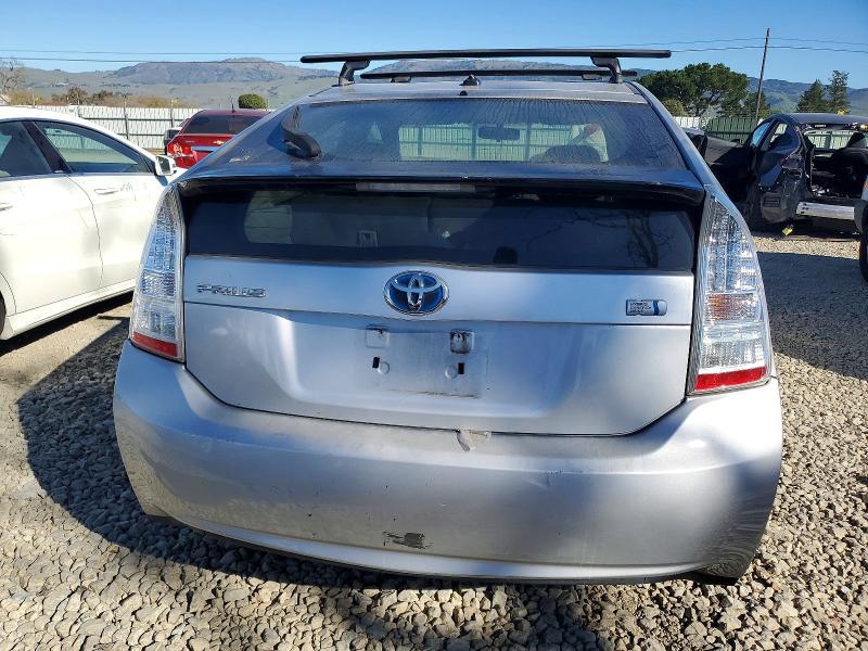 Photo 6 from auction – 2011 TOYOTA PRIUS with VIN JTDKN3DU2B0299180
