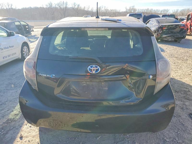 Photo 6 from auction – 2012 TOYOTA PRIUS C with VIN JTDKDTB36C1502452