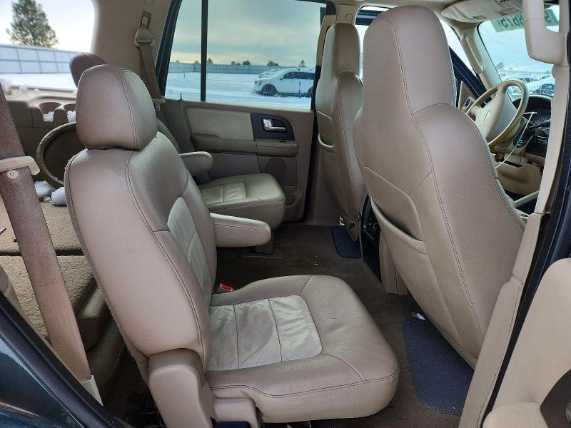Photo 11 from auction – 2004 FORD EXPEDITION with VIN 1FMFU18L64LA44846
