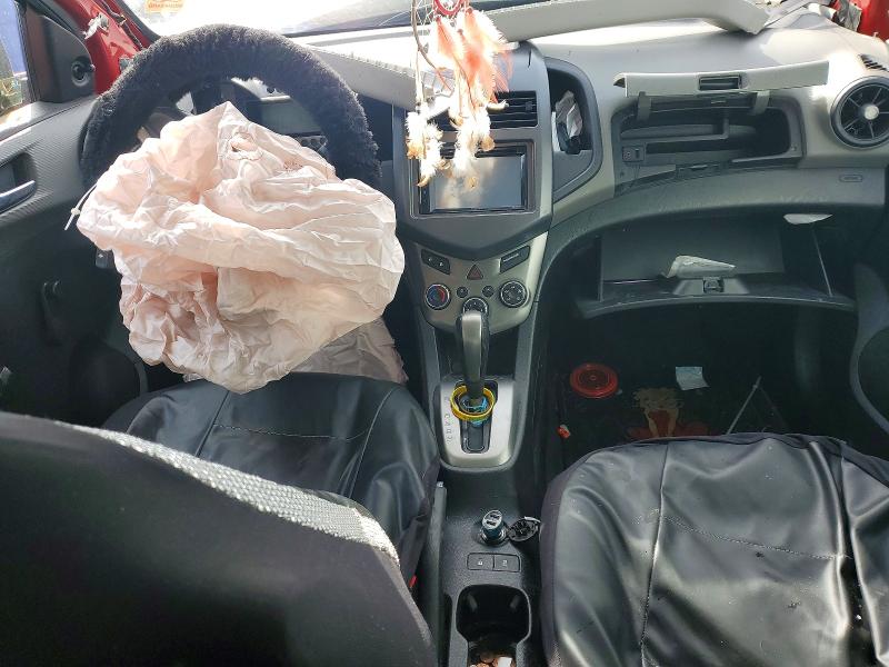Zdjęcie 8 z aukcji – 2013 CHEVROLET SONIC z VIN 1G1JA5SH7D4225024