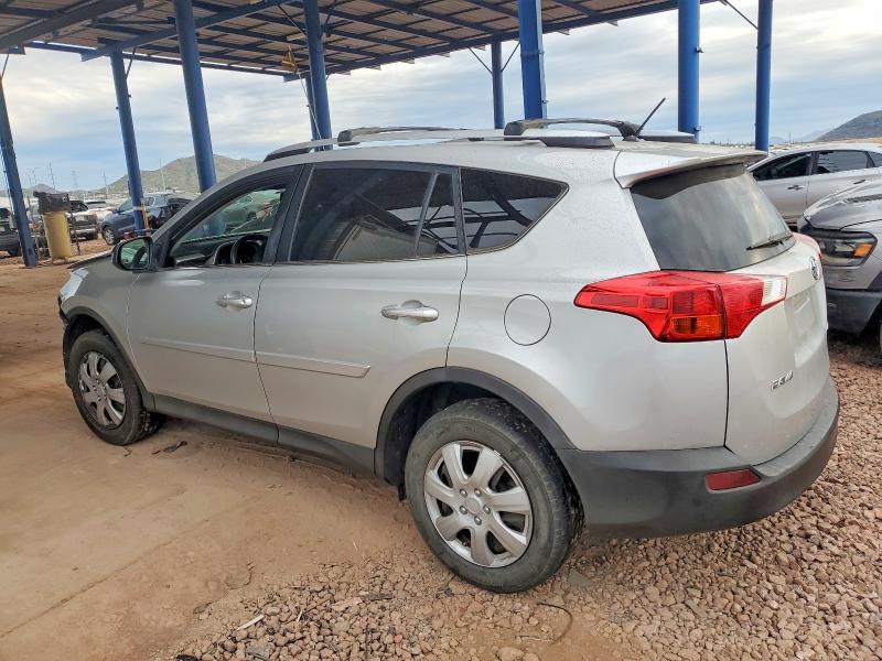 Photo 2 from auction – 2015 TOYOTA RAV4 LE with VIN JTMZFREV1FJ059611