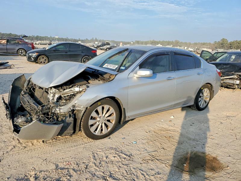 HONDA ACCORD EX 2013 with VIN 1HGCR2F73DA259229 - Photo from auction