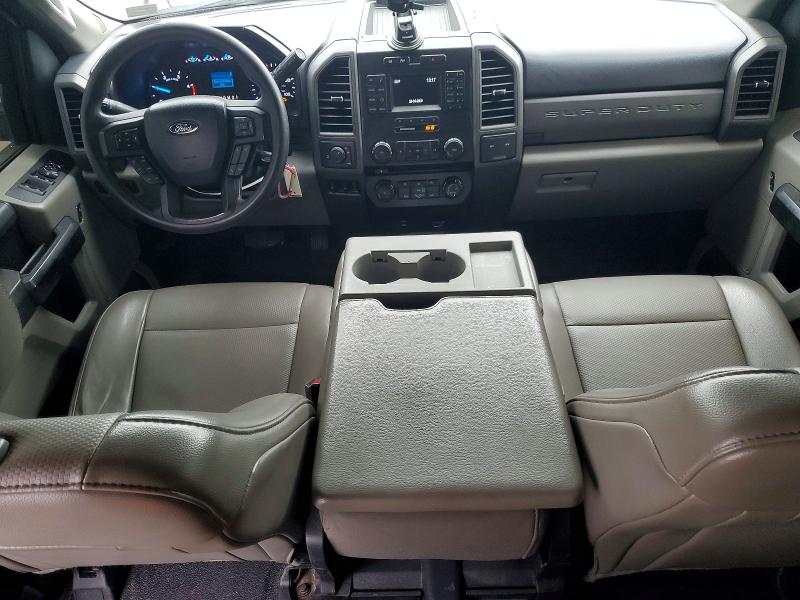 Photo 8 from auction – 2017 FORD F350 SUPER with VIN 1FT8W3BTXHEE77804