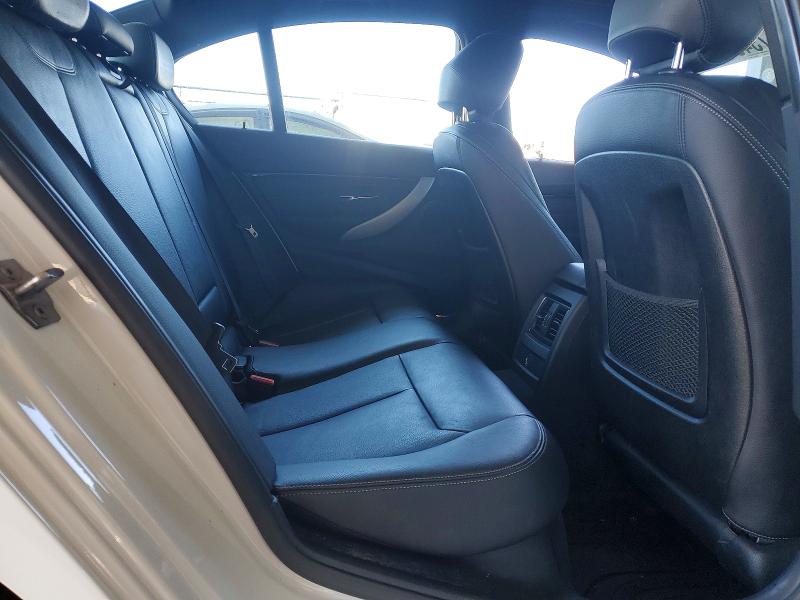 Photo 10 from auction – 2017 BMW 330 I with VIN WBA8B9G38HNU54736