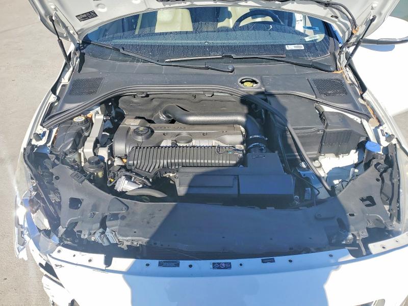 Photo 11 from auction – 2013 VOLVO S60 T5 with VIN YV1612FS0D2180175